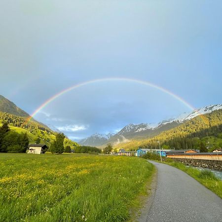 Kleines Bijou In Klosters Platz Bagian luar foto