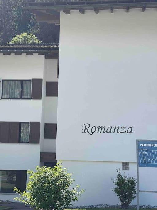 Kleines Bijou In Klosters Platz Bagian luar foto
